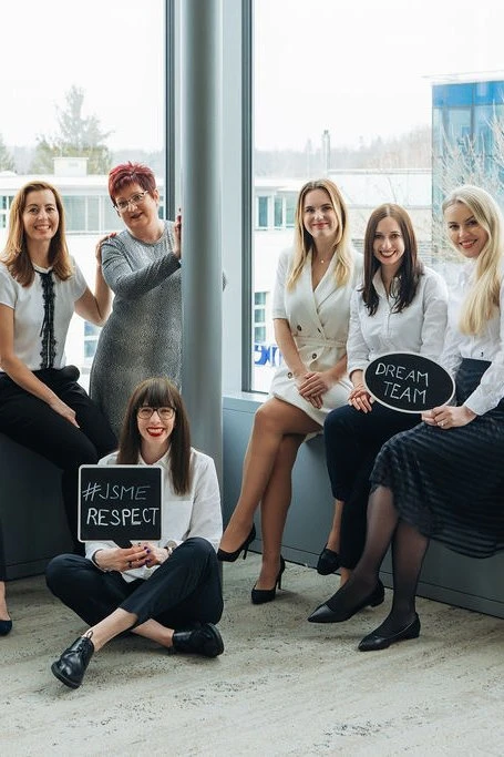HR business partner,
Specialista na vzdělávání,
Mzdy