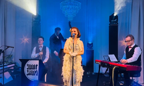 Prvorepublikový vánoční ples