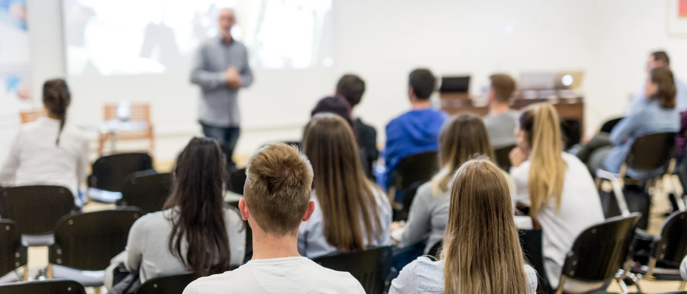 RESPECT na kariérním dni na UJEP