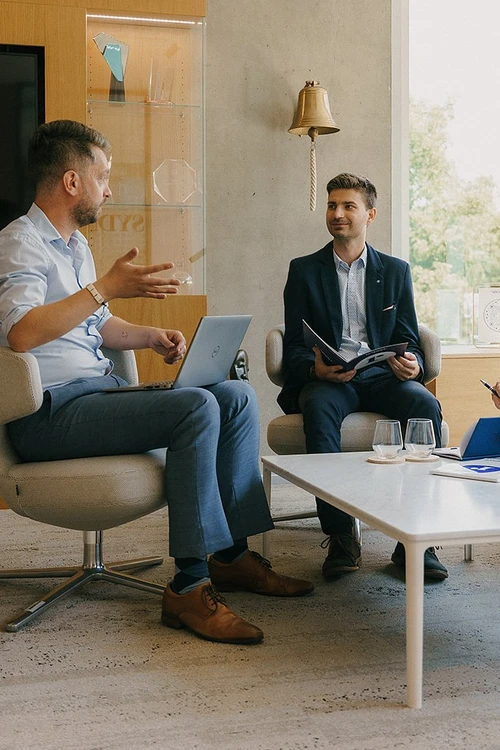 POJIŠTĚNÍ POHLEDÁVEK (TRADE CREDIT)